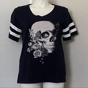 Gothic skull, rose & butterfly v-neck tee with stripe arm detail